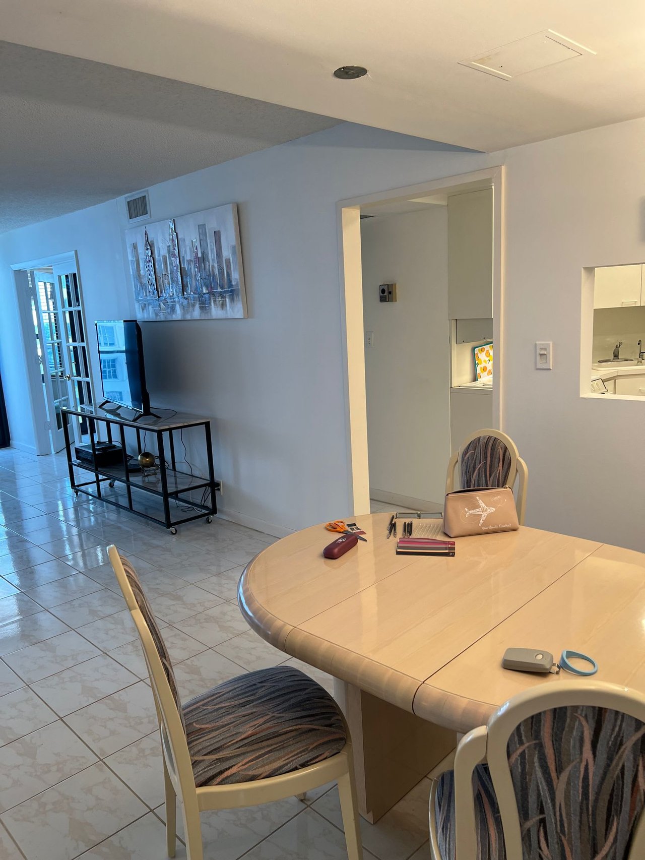 5225 Collins Ave #917 Miami Beach FL-33140