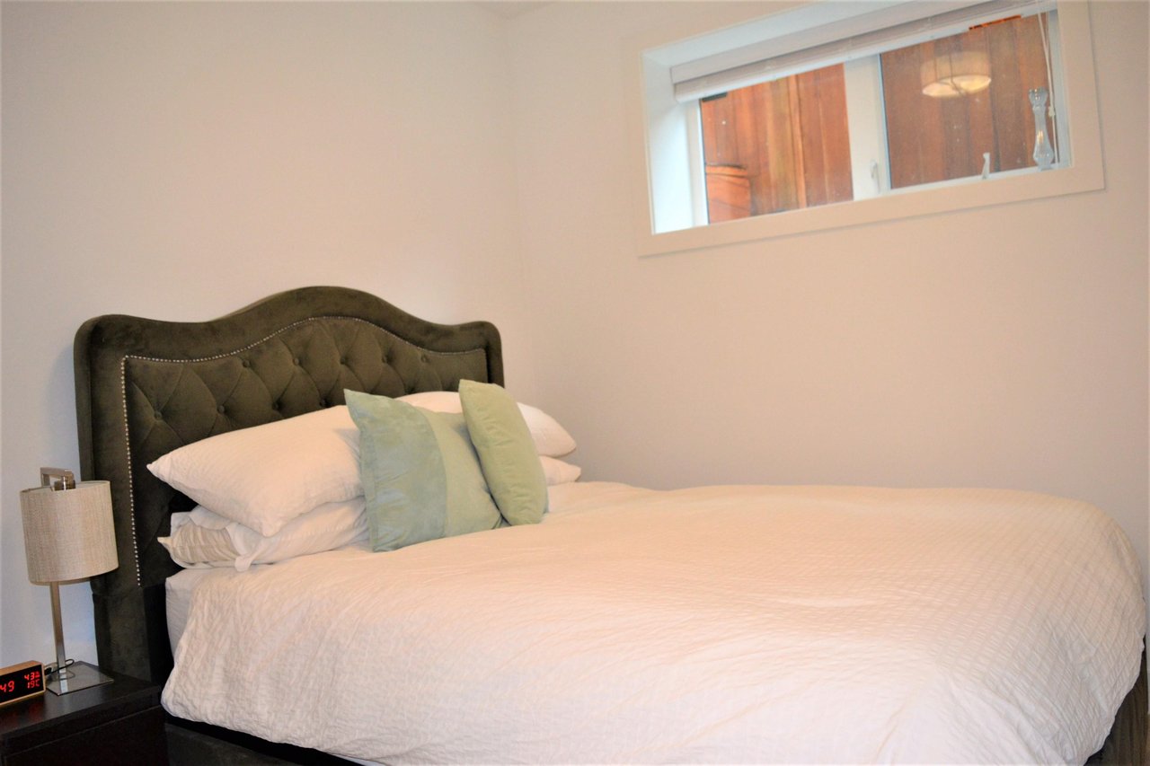 2519 W 8th Avenue, Vancouver