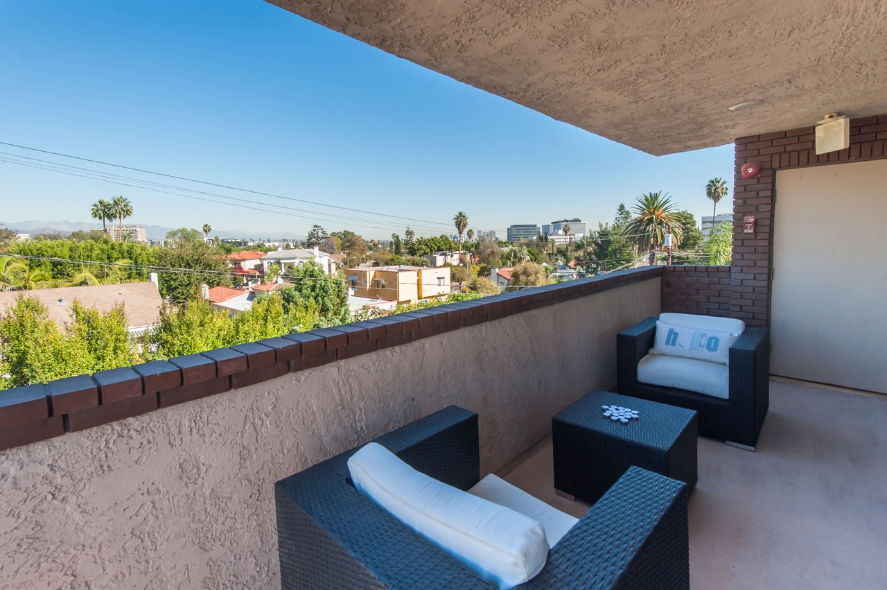 214 N Crescent Drive, #3
