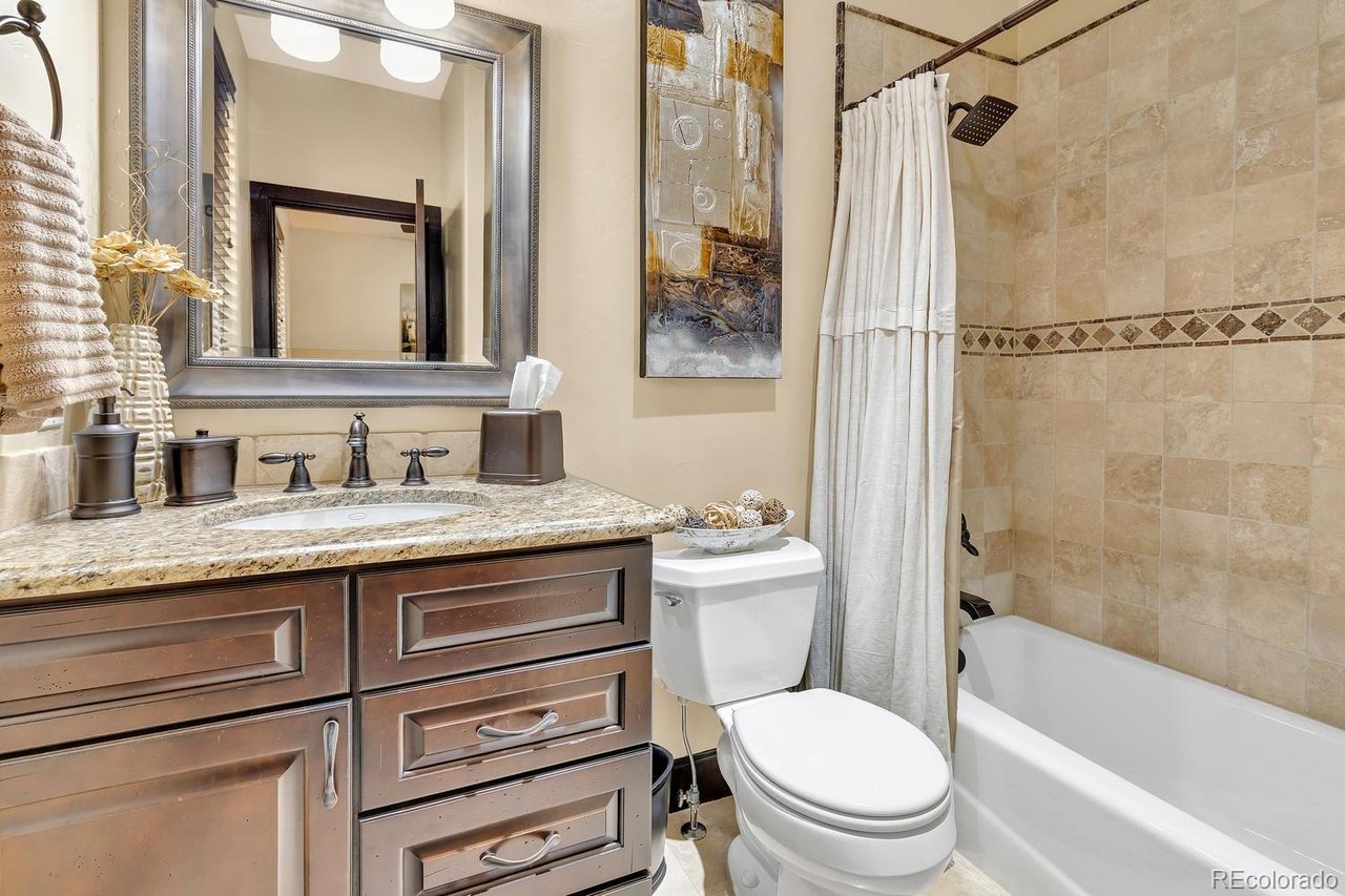 6658 Old Ranch Trl