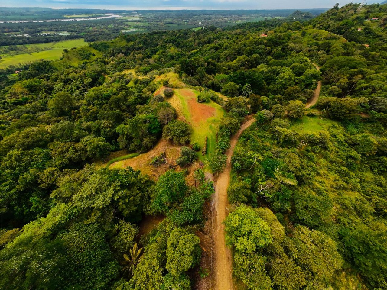 Private Ocean View Development Lot, Ojochal, Puntarenas
