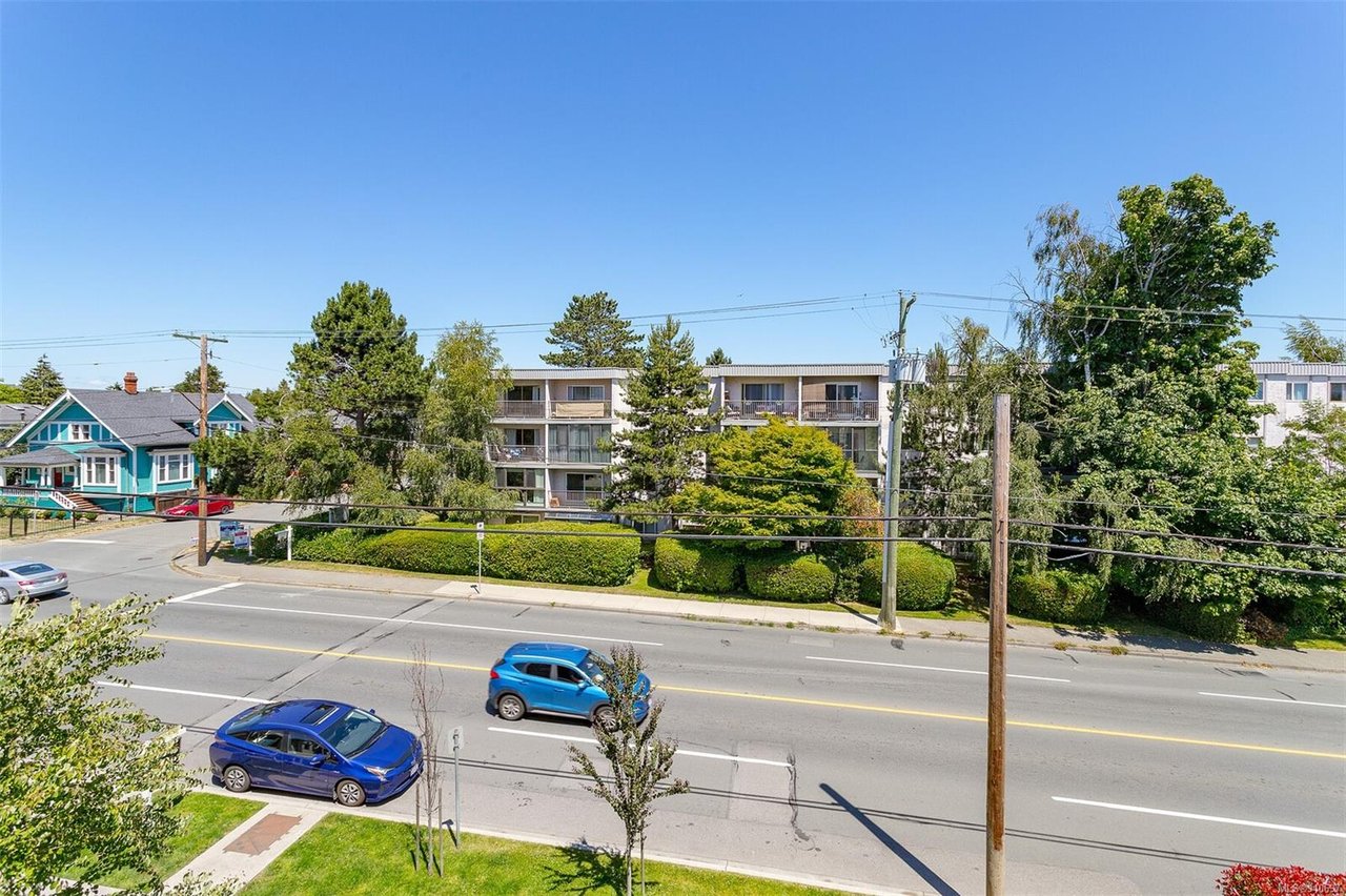 302-317 Burnside Rd