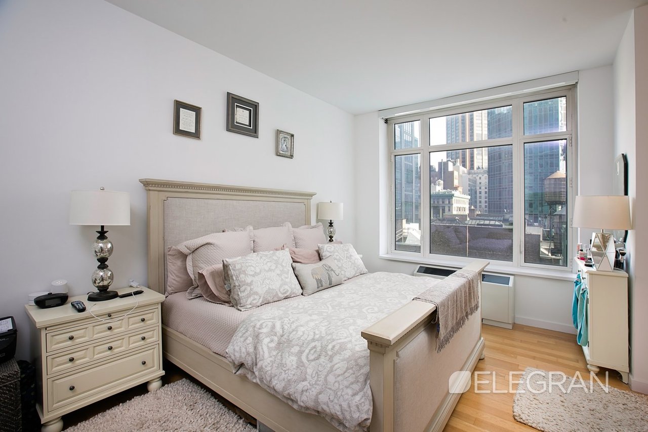 325 5TH AVE
