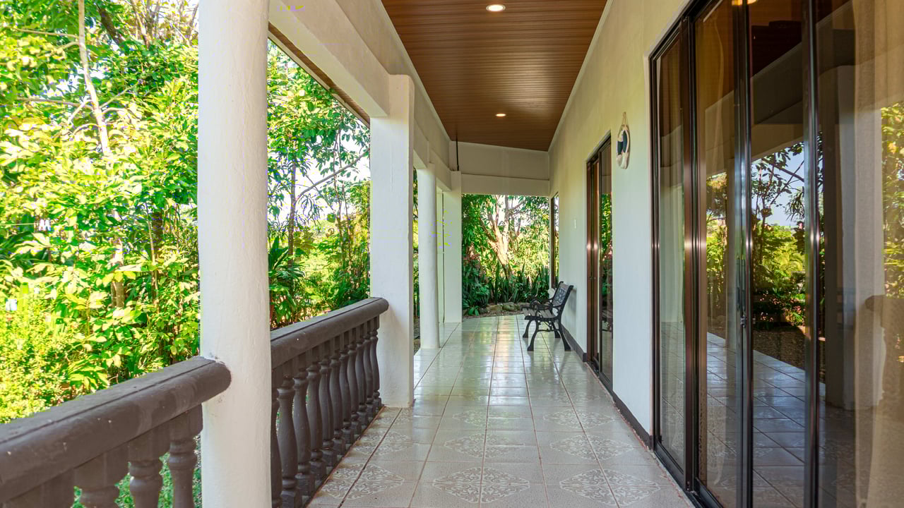 Balcony Bliss Home in Bahia, Walking Distance To The Beach