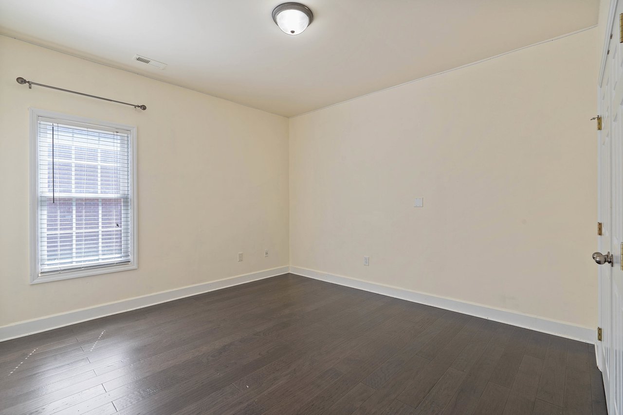 Spacious Home with Fenced Yard in Madison City Schools