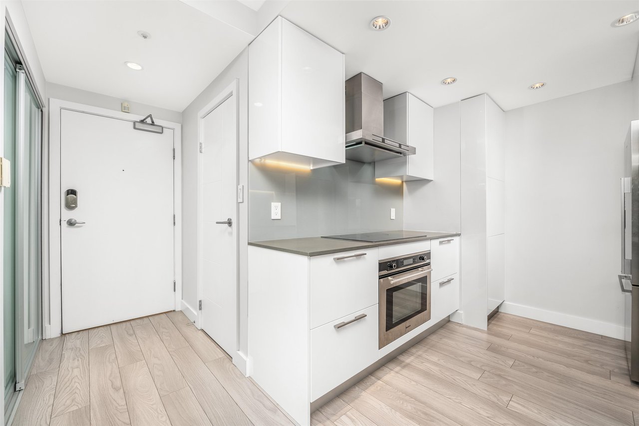 3202-1009 Expo Boulevard, Vancouver