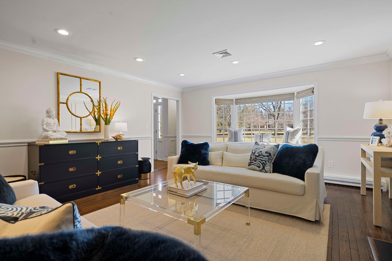 81 Coventry Lane, Fairfield - Private Exclusive