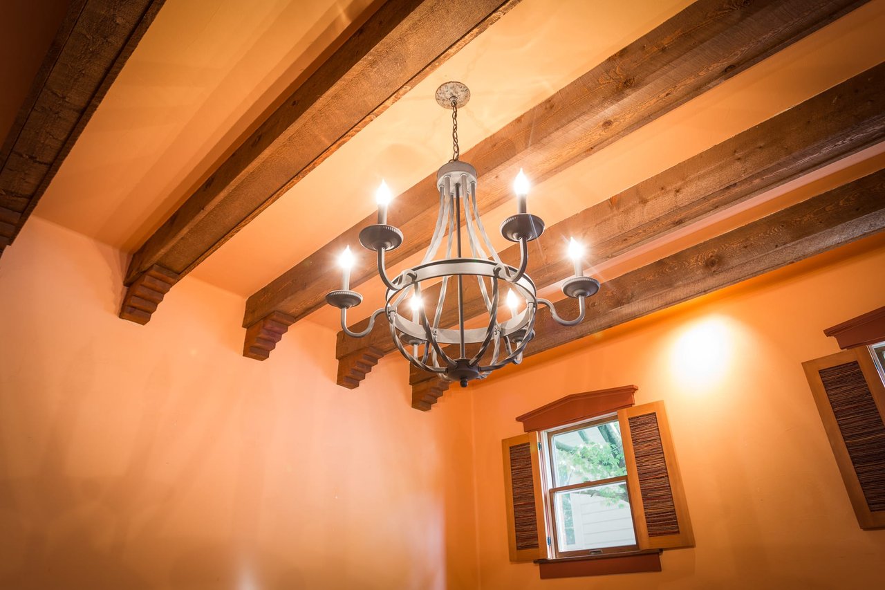A Southwestern Inspired Villa In Spyglass Summit