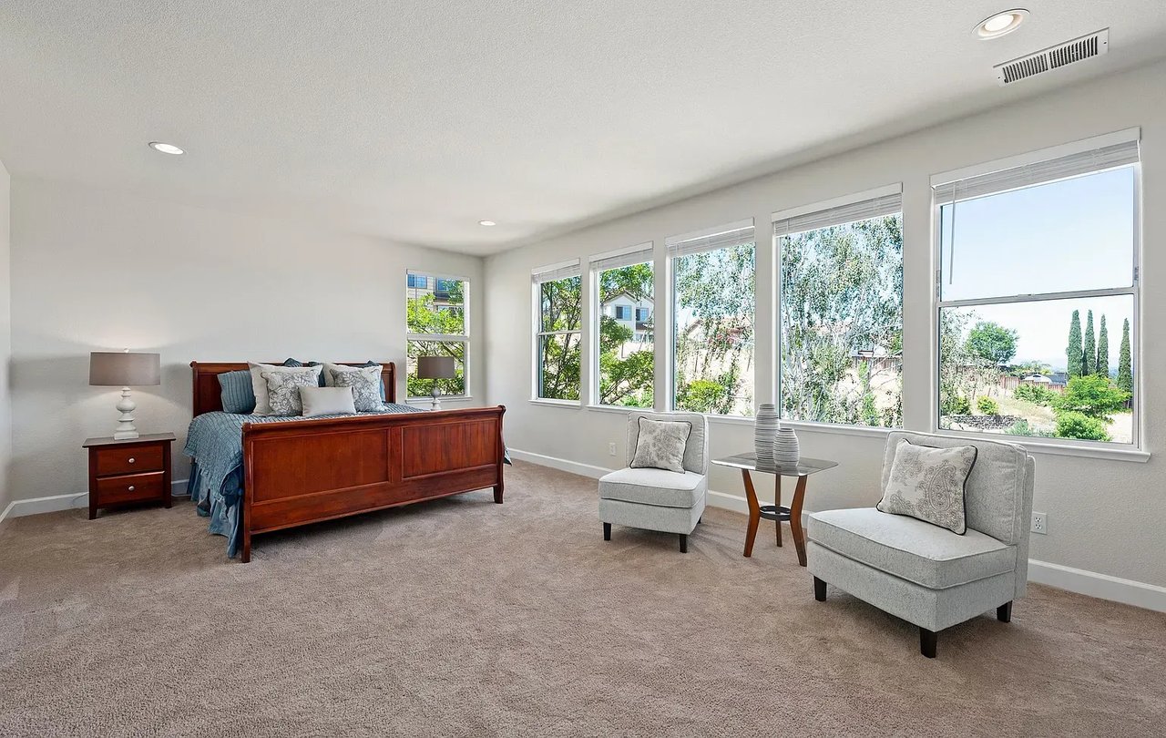 3800 Venus Ct