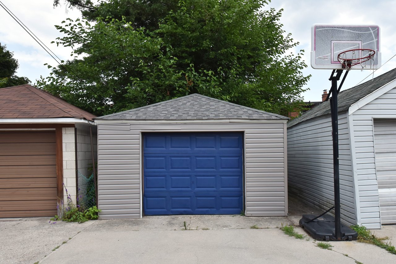 Semi-detached home in Bloor West Village