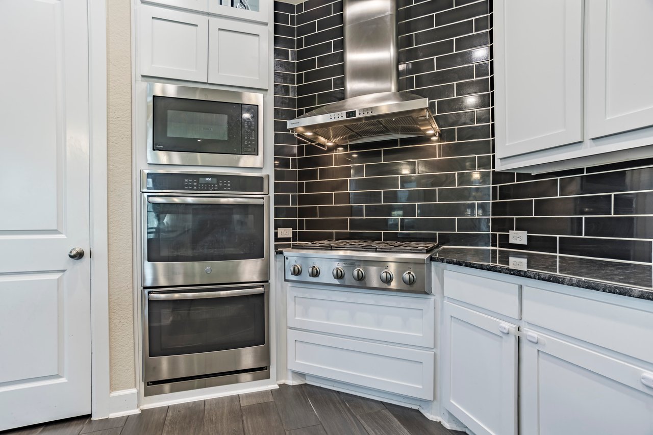 1110 Prairie Ridge Lane