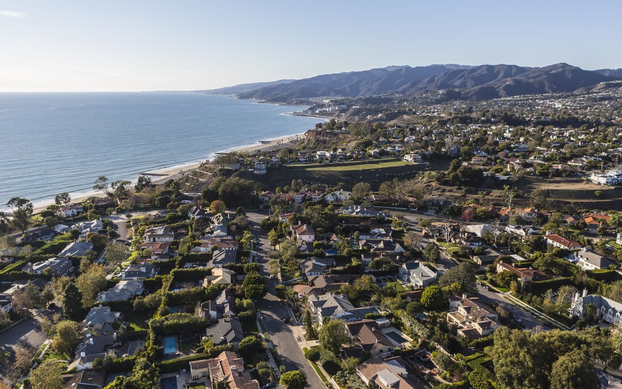 PACIFIC PALISADES