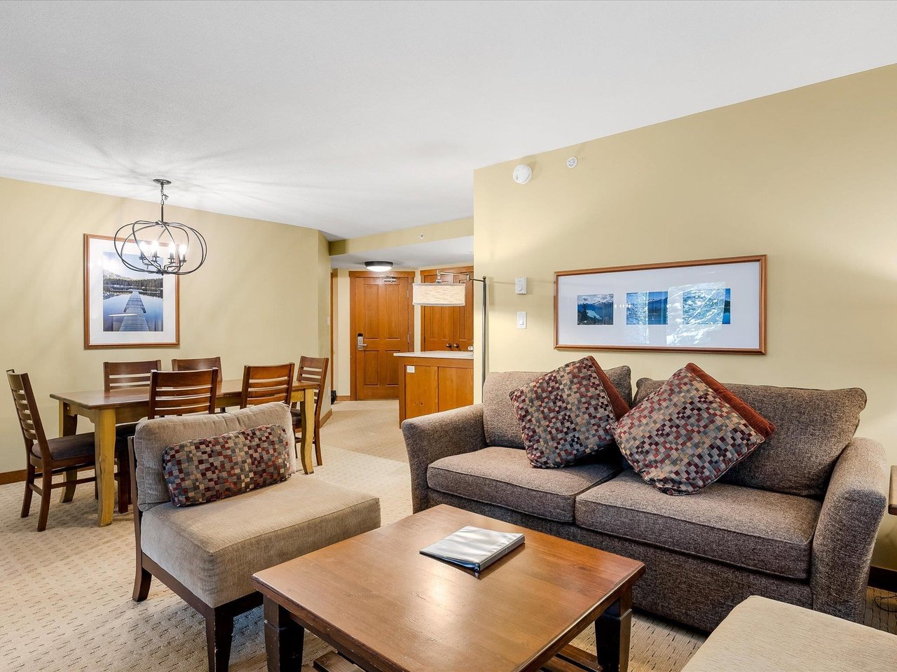 205 G3-4653 Blackcomb Wy