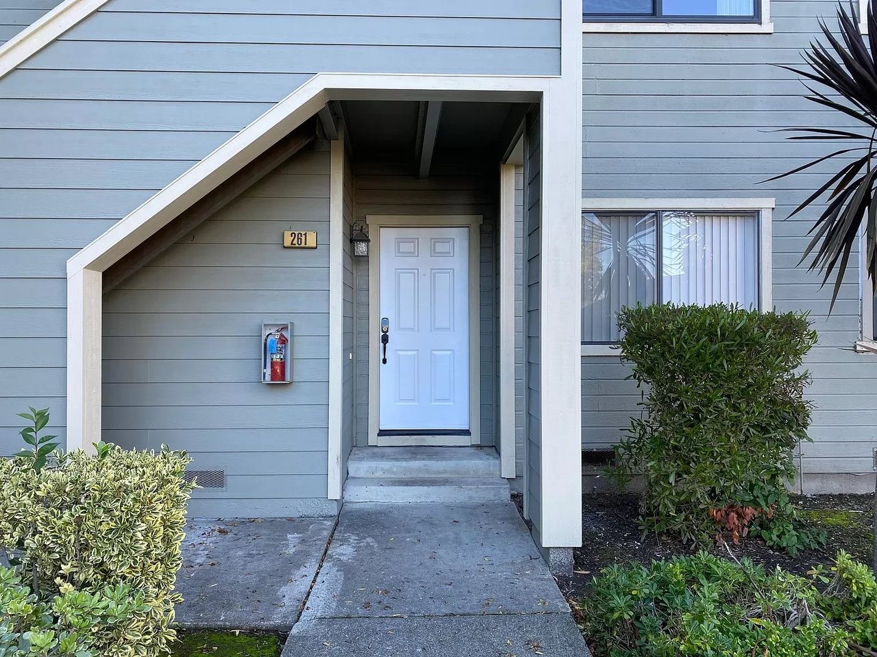201 Enterprise Dr #261