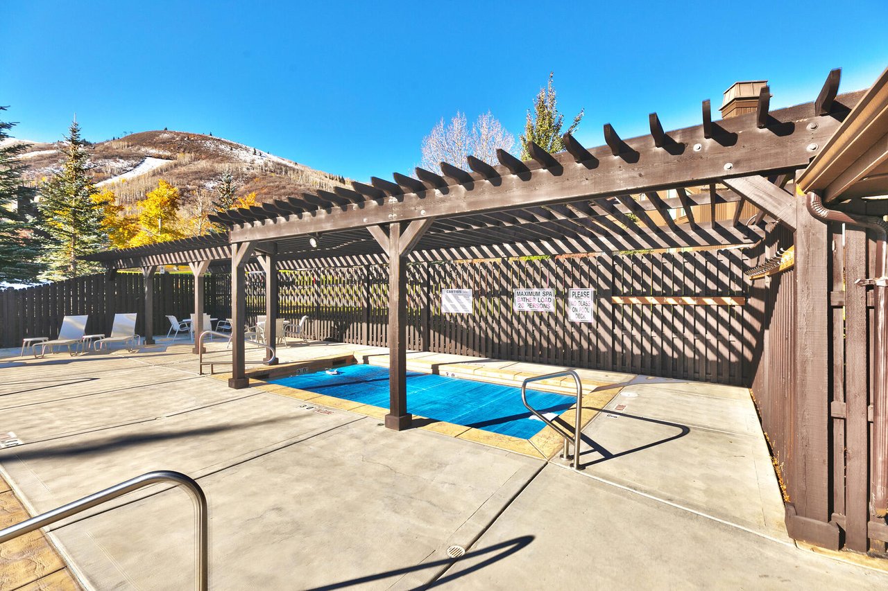 Luxury and Convenience at Three Kings