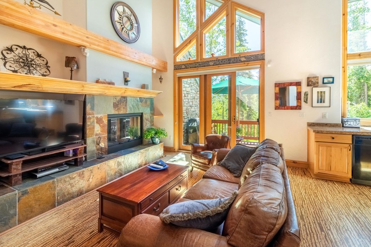 785 Timber Lake Way