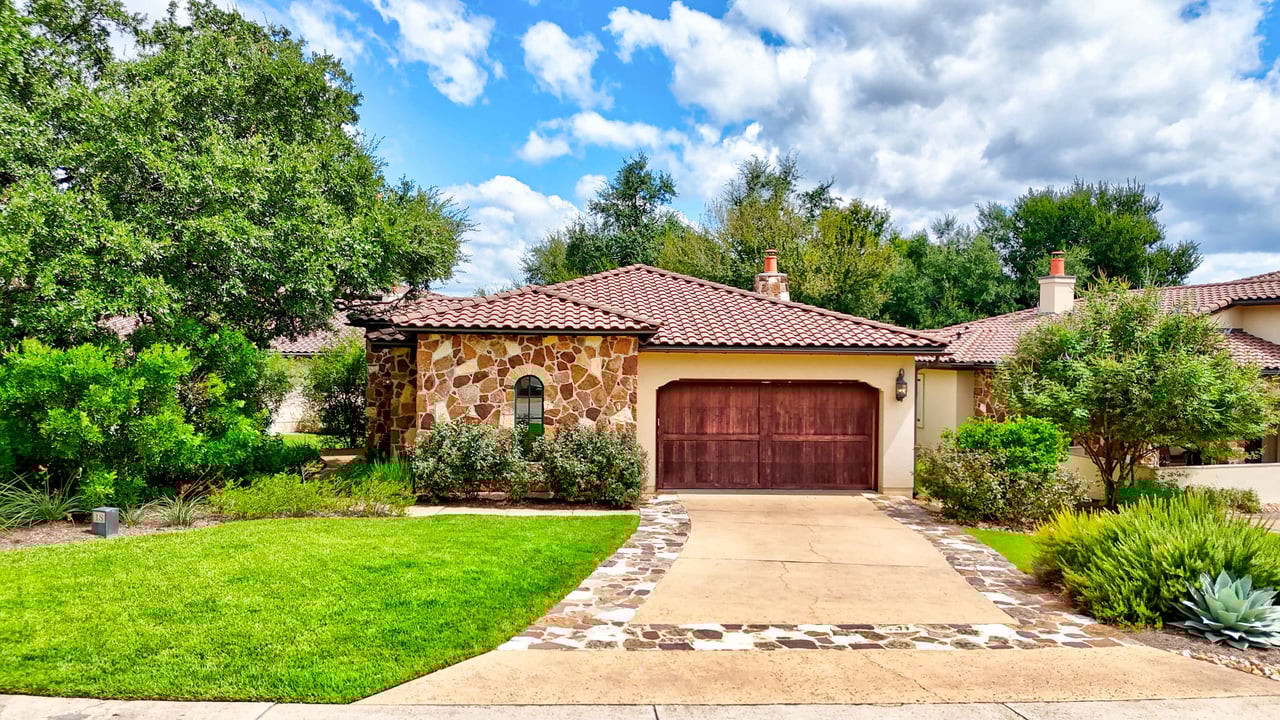 4501 Spanish Oaks Club Blvd. Unit 18