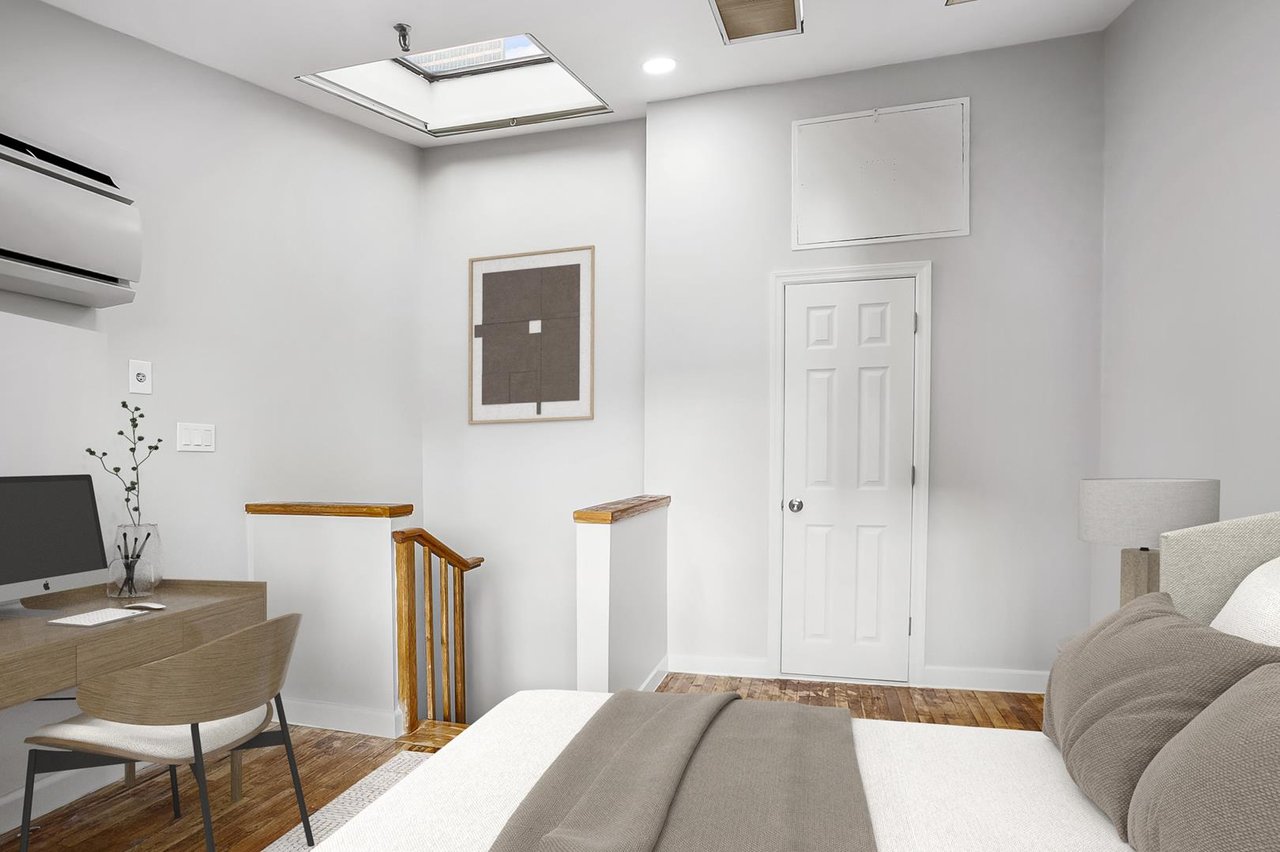 105 East 37th Street, Apt 4-B