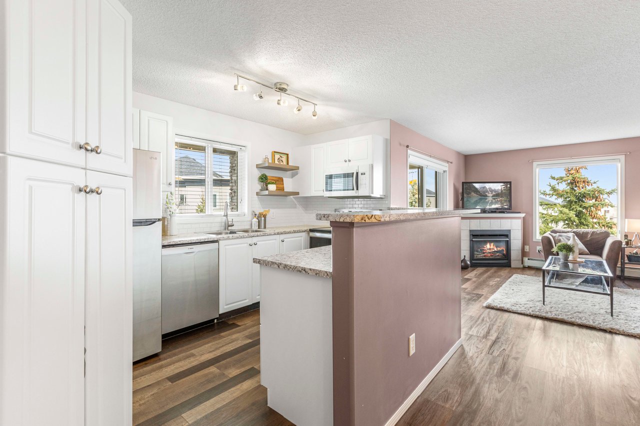 401, 5500 Somervale Court SW Unit: 401