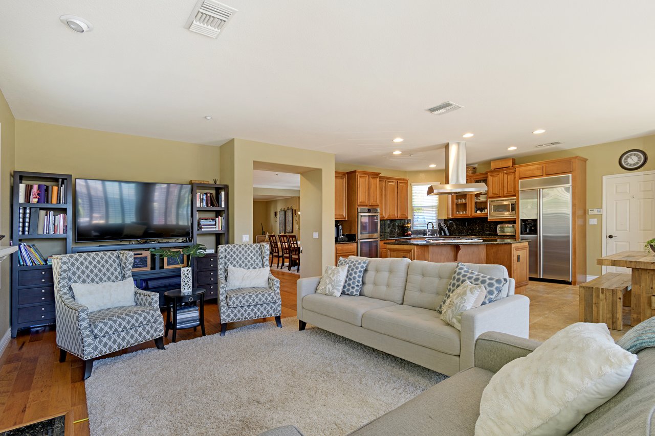 15165 Palomino Mesa Dr