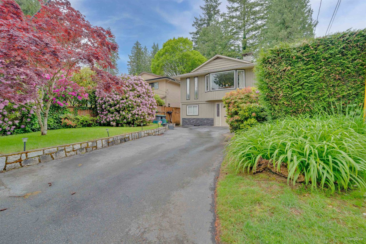 2052 W Keith Road, North Vancouver