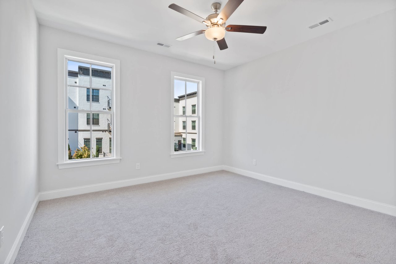 TOWN MADISON CENTRAL! Walk to your favorite Restaurants or Toyota Field!