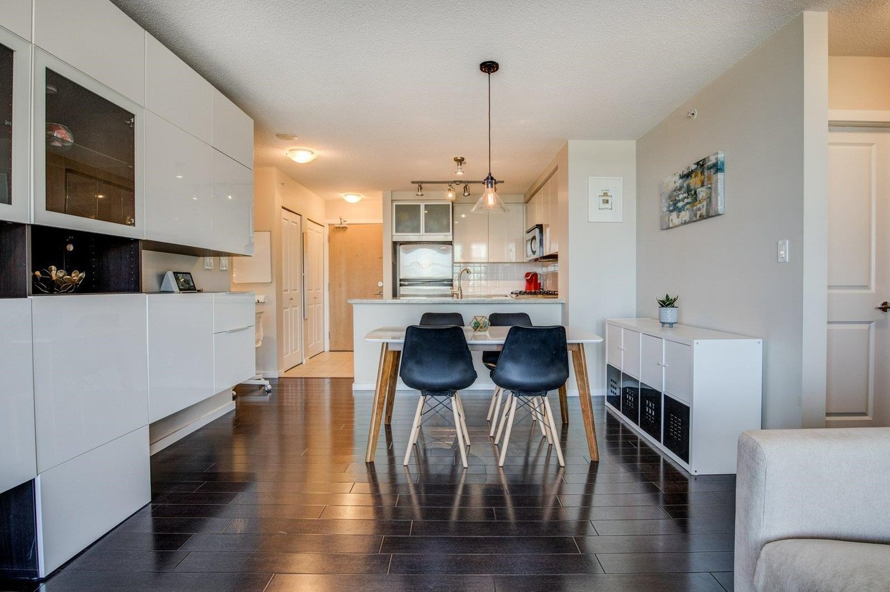 1503-2289 Yukon Crescent, Burnaby