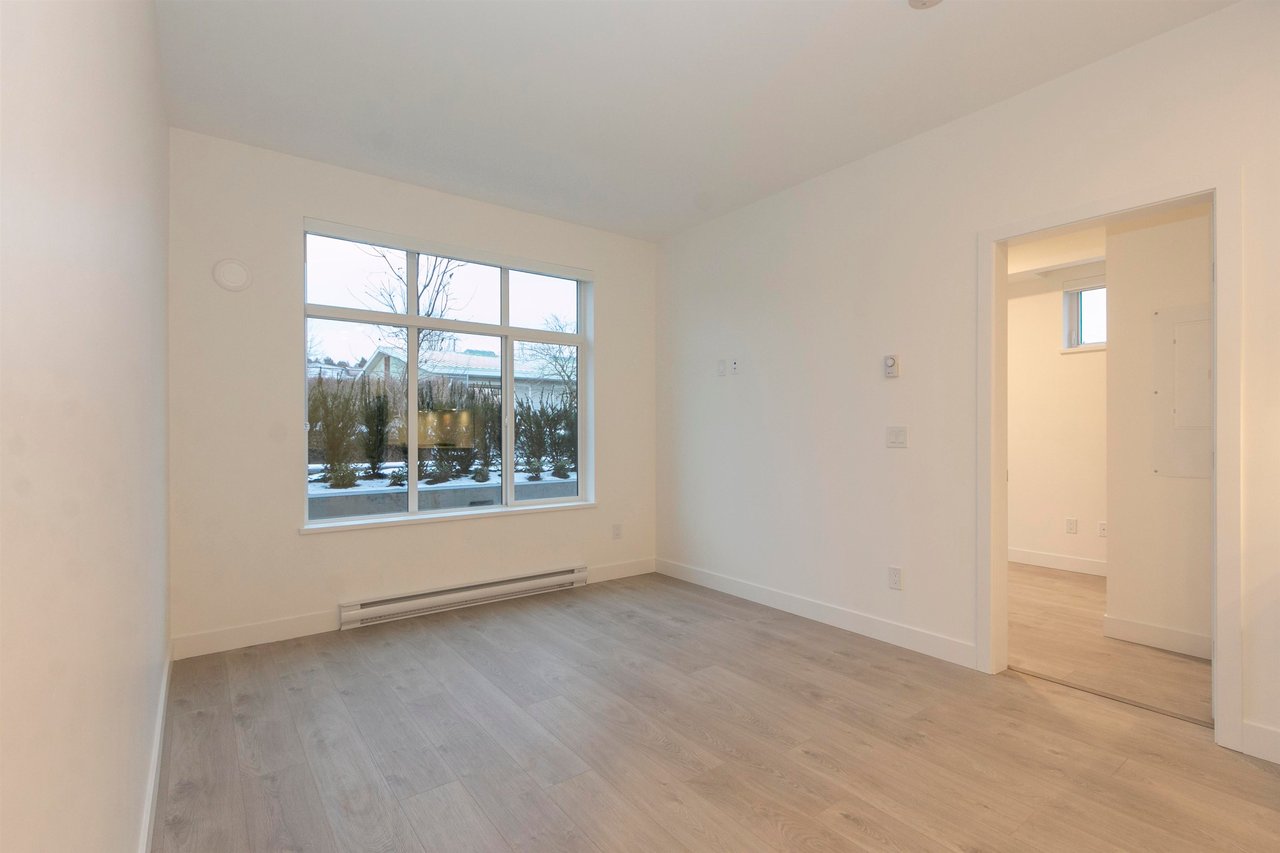 201-808 Gauthier Ave