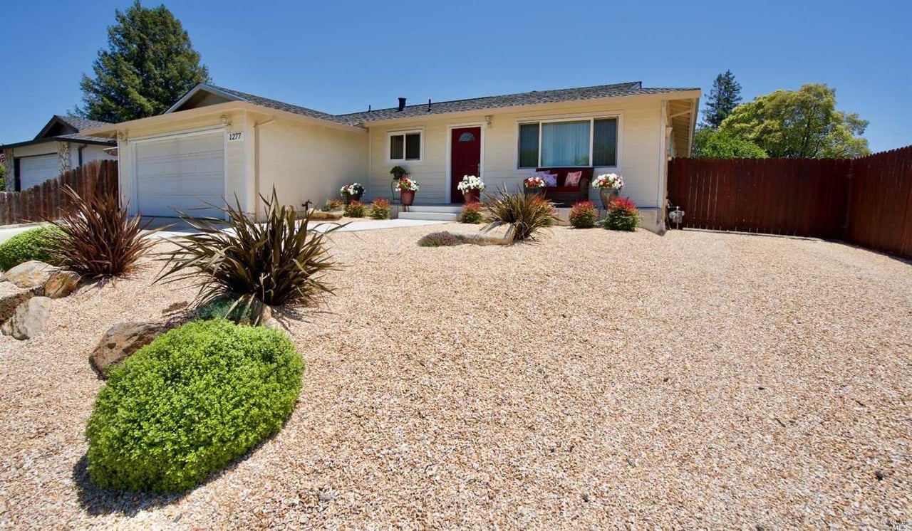 1277 El Capitan Way