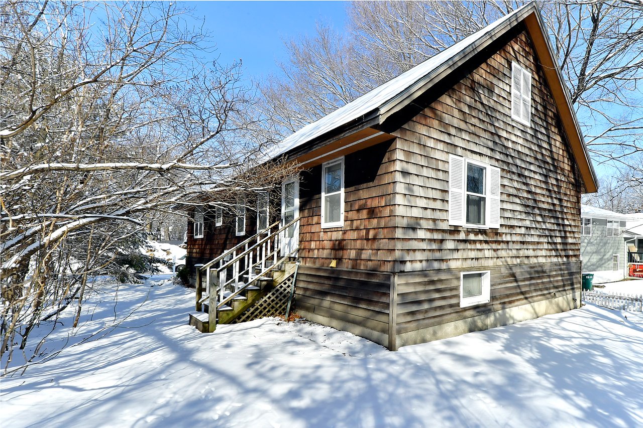4285 Northern Rd | Deephaven