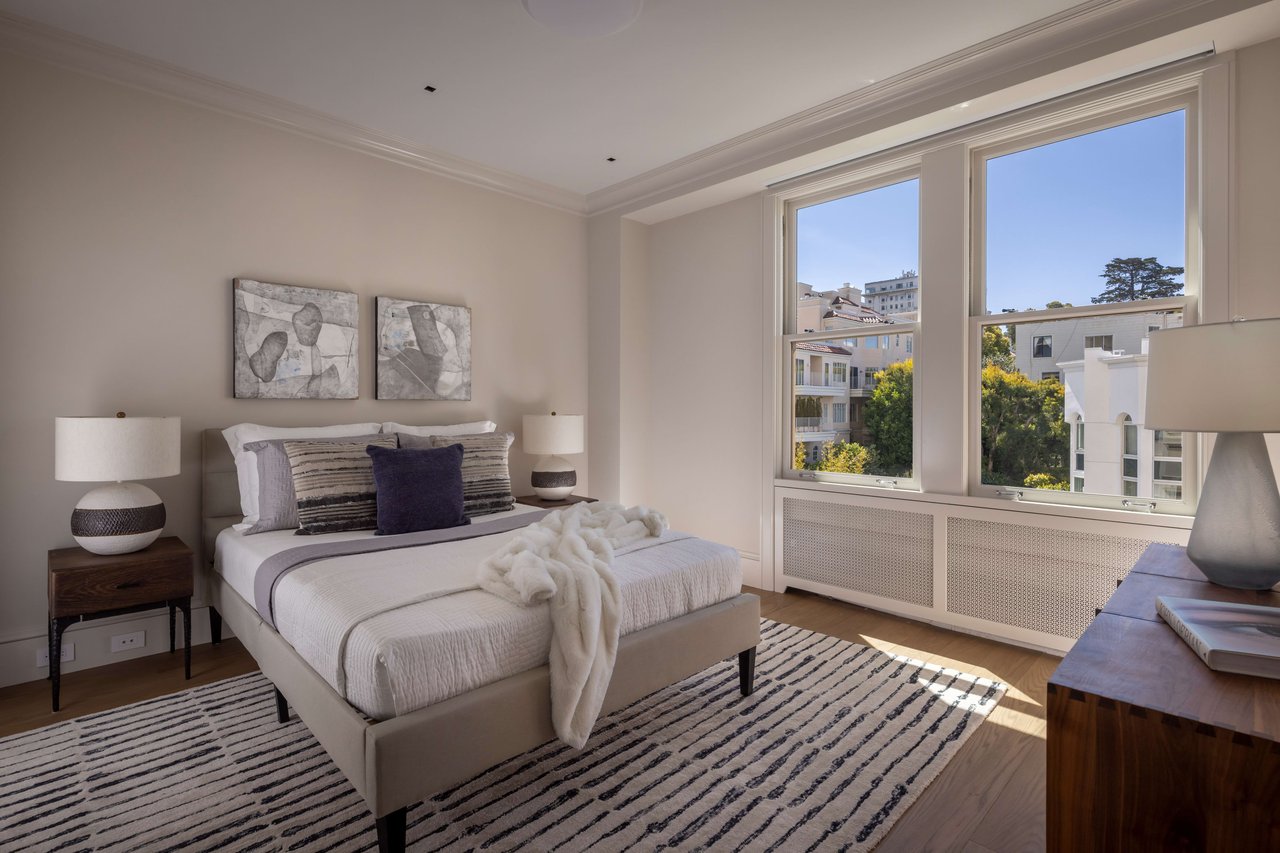 Brand New Build at 1090 Chestnut