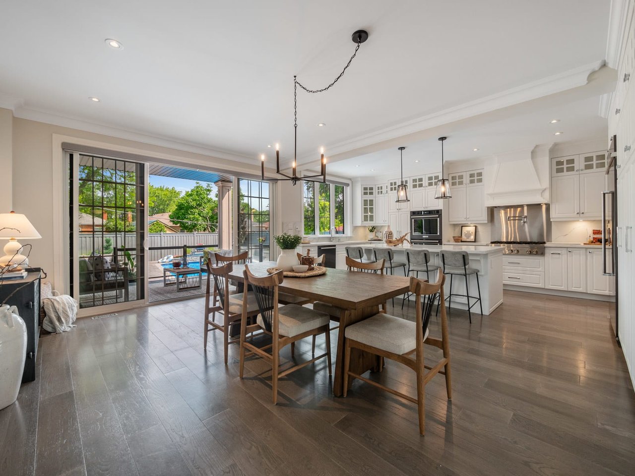 32 Ilfracombe Cres