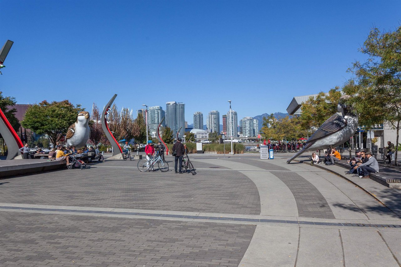305-1633 Ontario Street, Vancouver