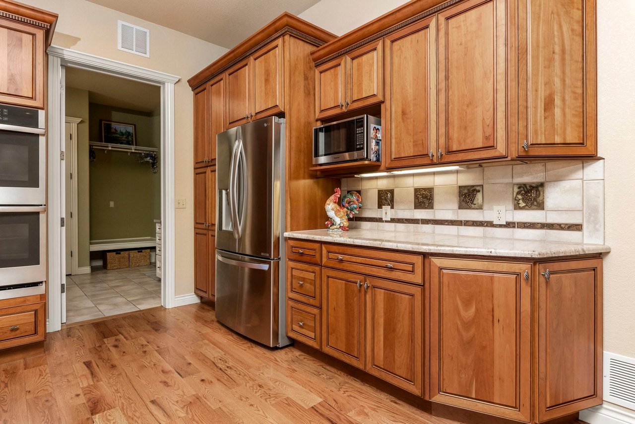 1255 Scarsbrook Court