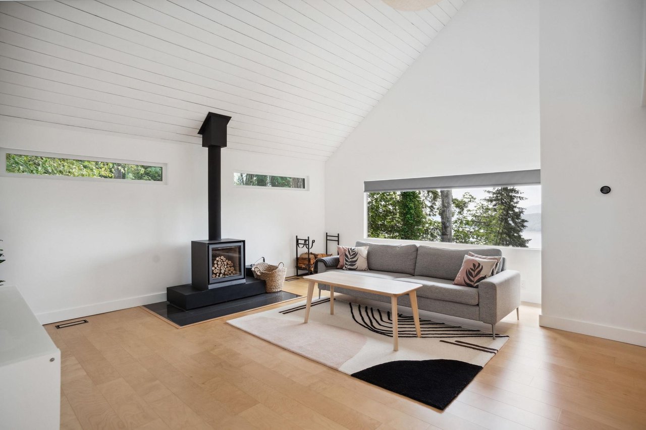 405 Timbertop Dr