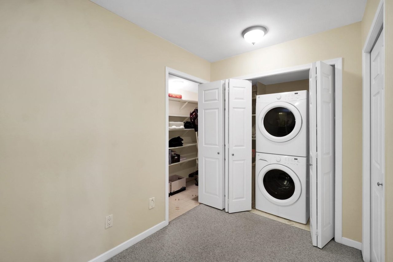 18-323 Governors Ct