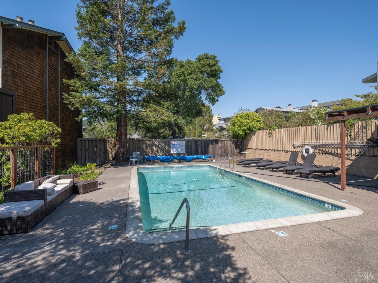 7 Lower Via Casitas