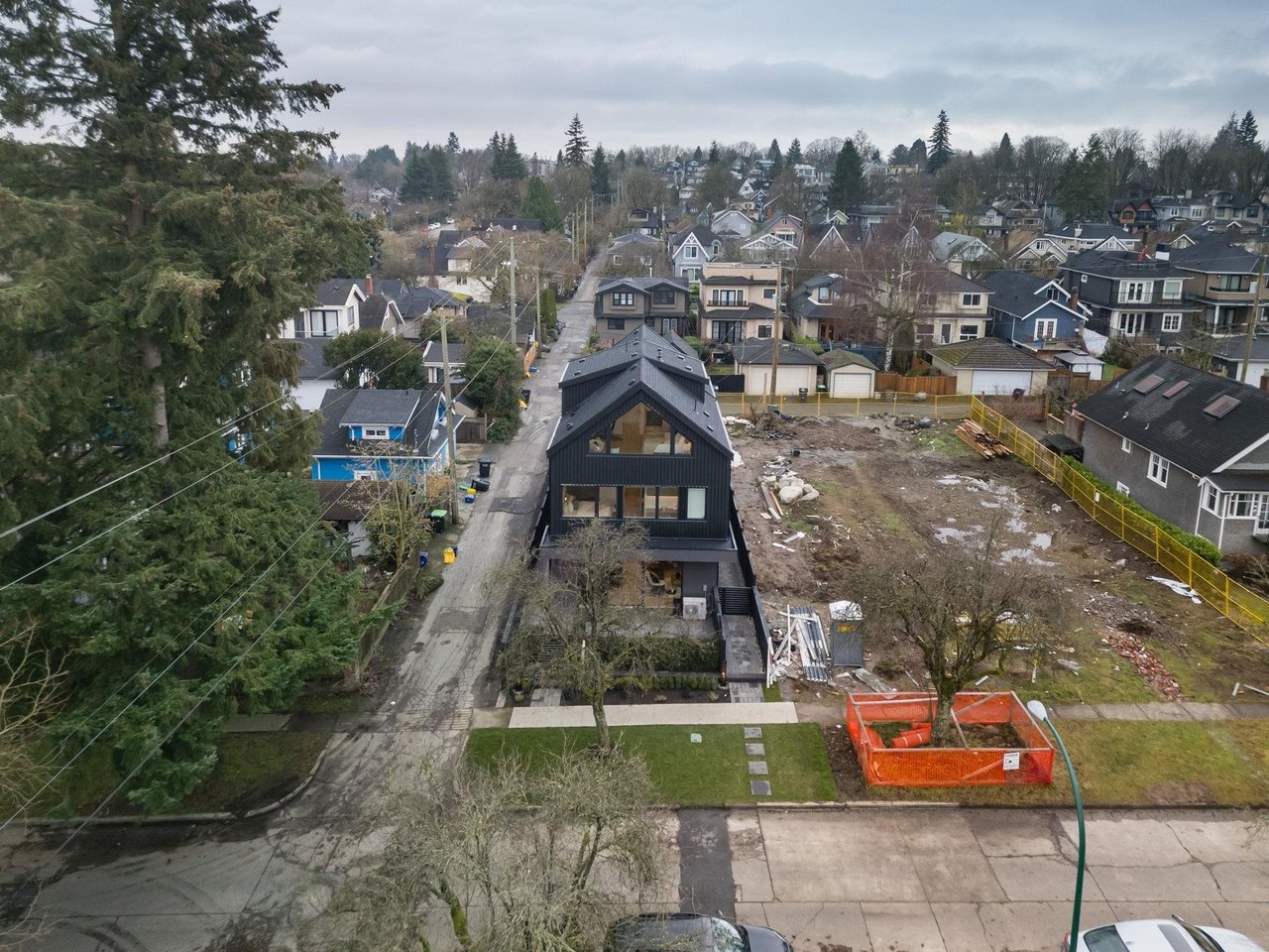 1-3620 W 20th Ave