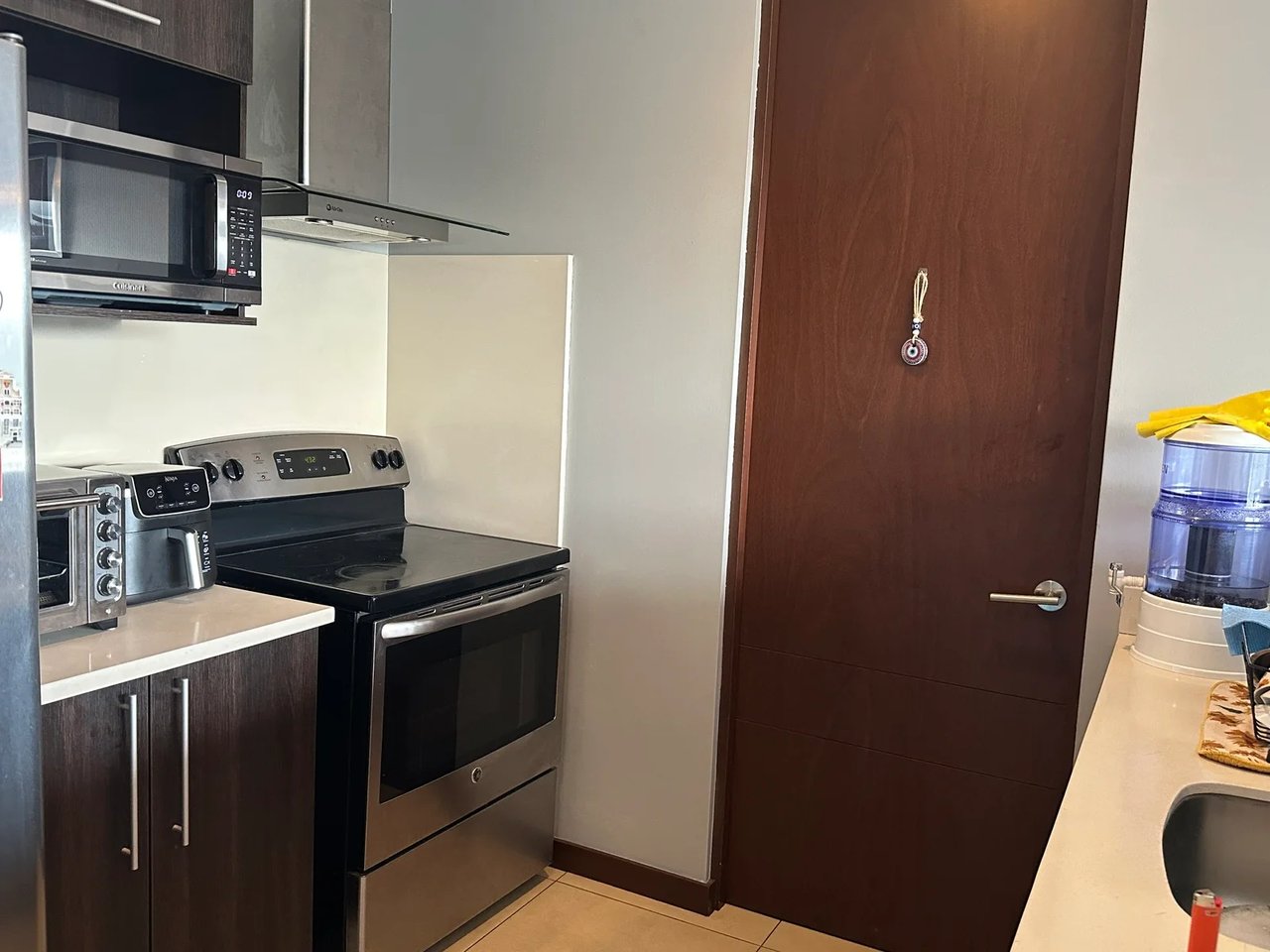 Forest View Penthouse Condo, Escazu, San Jose