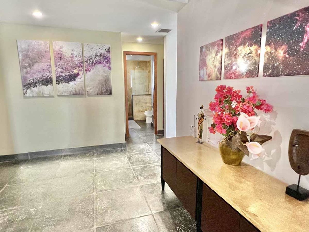 Balinese Inspired Luxury Penthouse, Manuel Antonio, Puntarenas