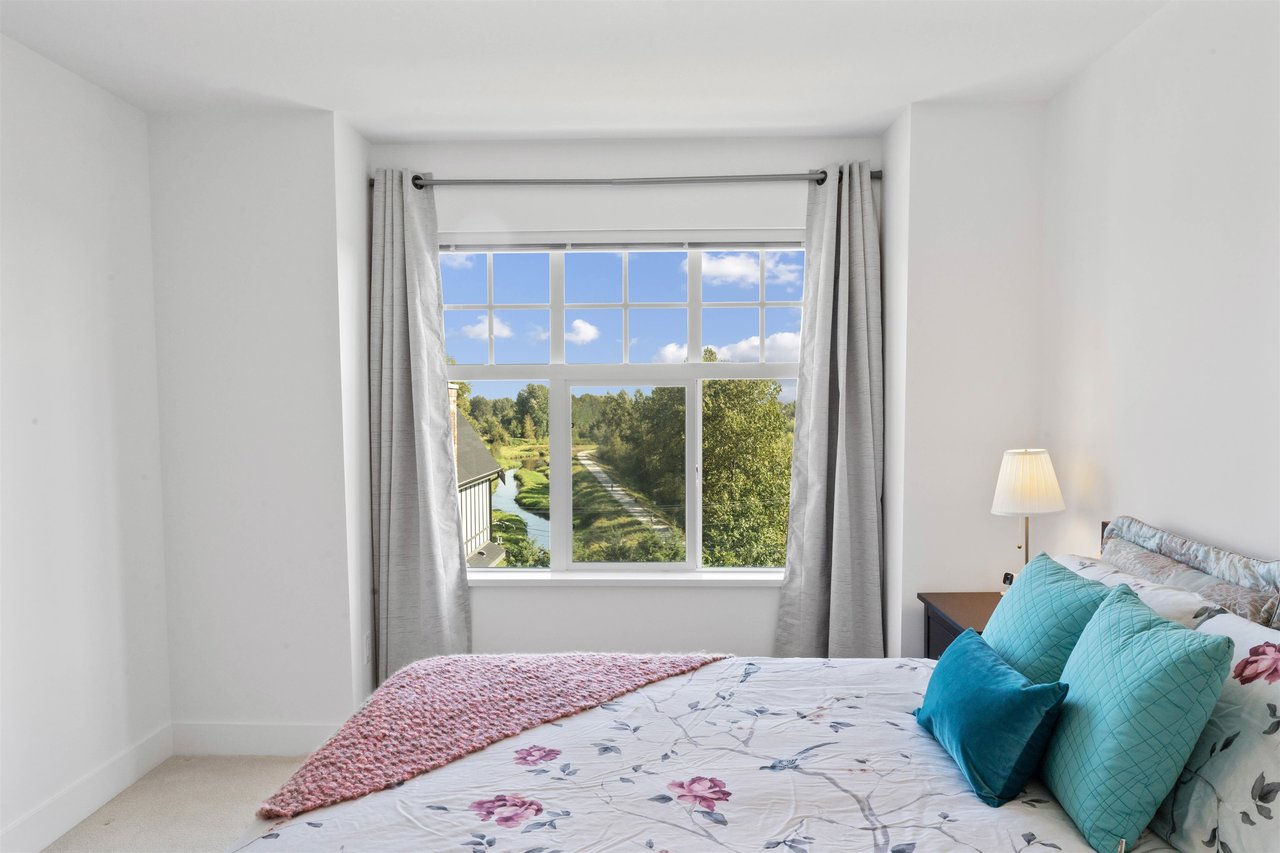 99-3552 Victoria Dr