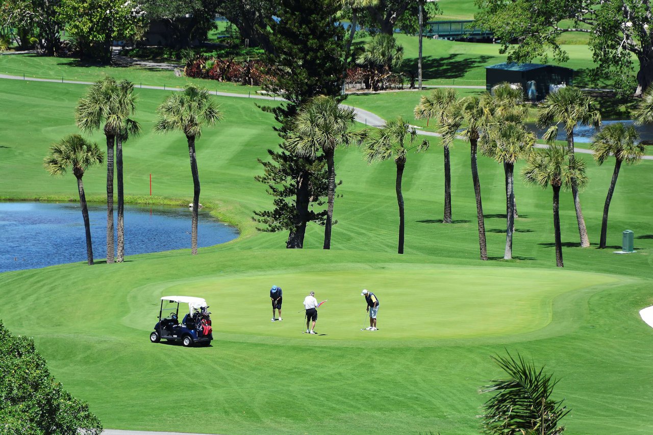 Exploring the Finest Golf Courses on Longboat Key