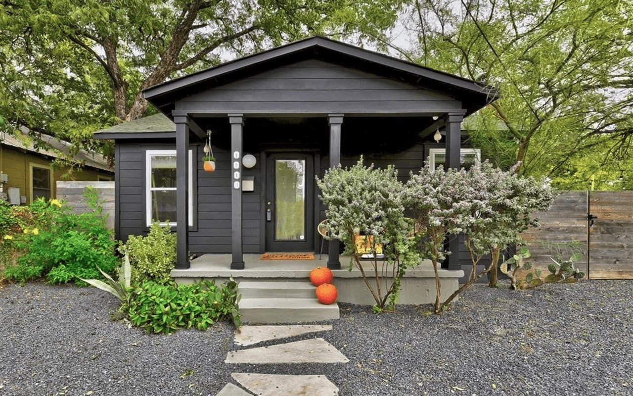 Just Sold! East Austin Bungalow – So Close to Everything Cool!