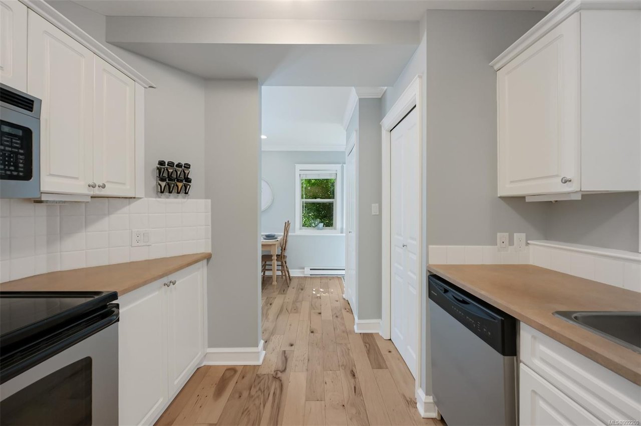 D-142 St. Lawrence St