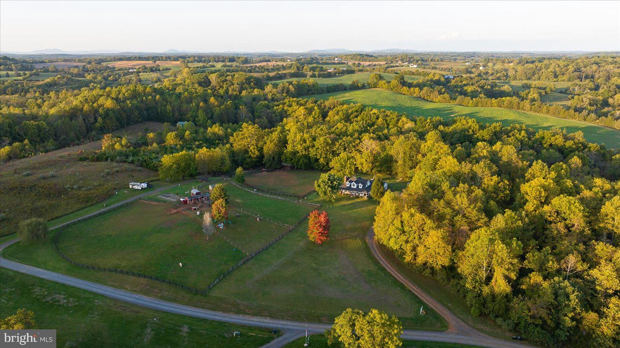 10623 Gravel Rd