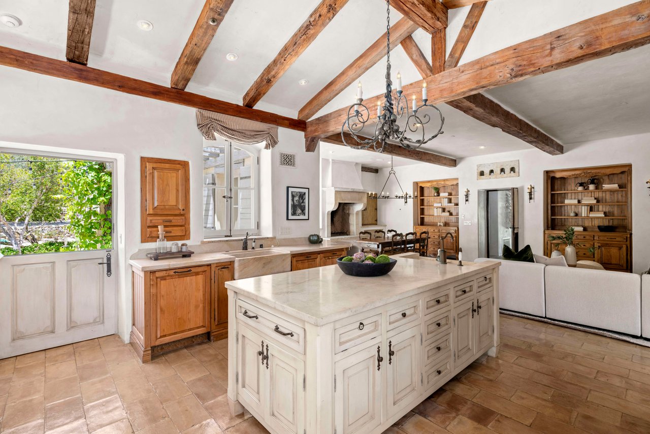 32121 Cook Lane