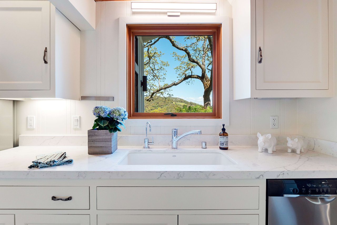 880 Bolinas Road, Fairfax