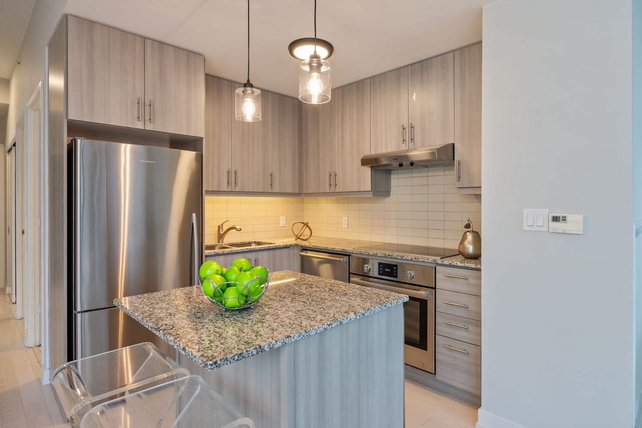 STUNNING PENTHOUSE IN ST. LAWRENCE MARKET AREA