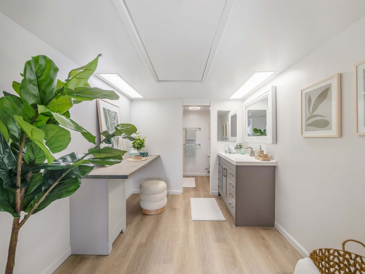 6204 Keokea Pl