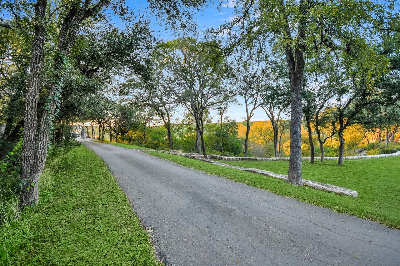 Lake Austin Waterfront